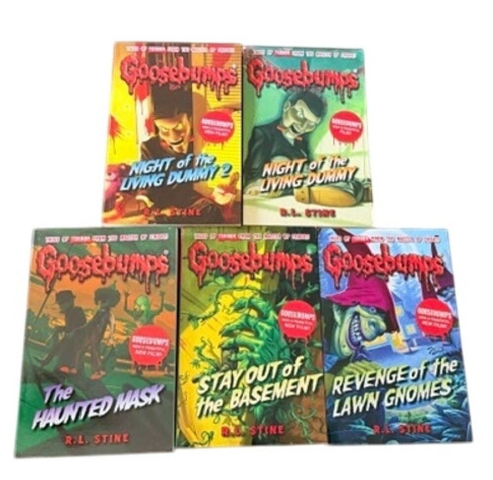 Goosebumps Fan Favorites Book Bundle Lot of 5 R.L. Stine Scholastic Horror
